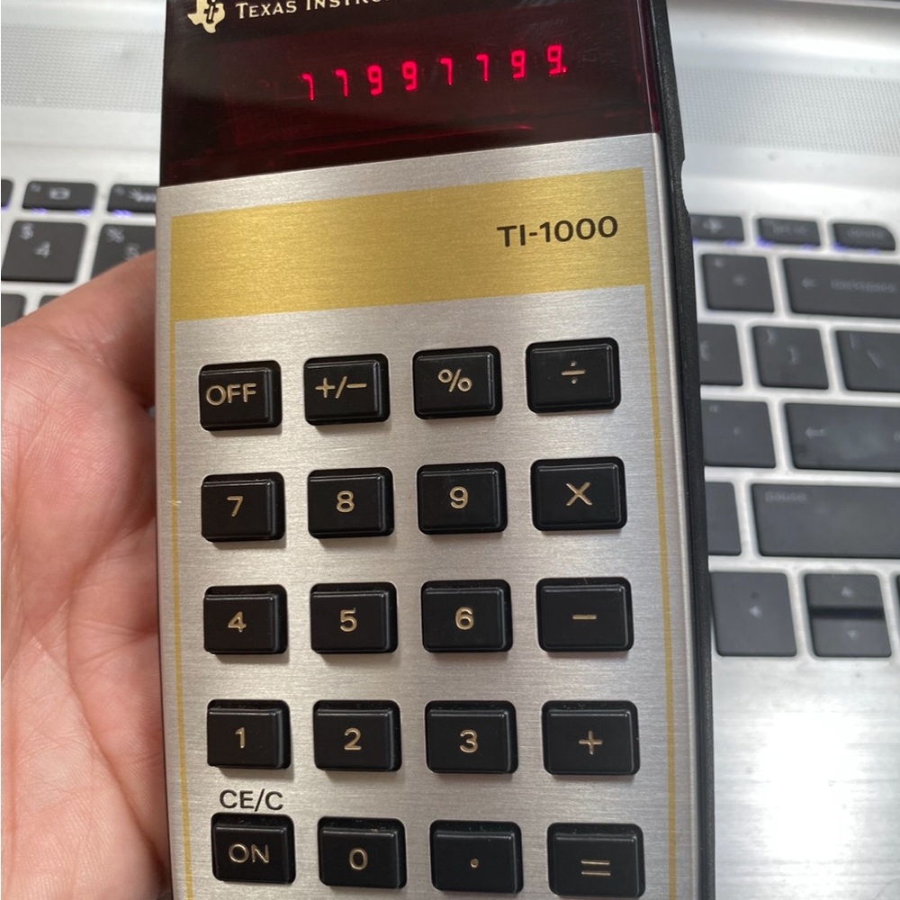 Vintage 70s Texas Instruments TI-1000 Calculator with box - Picture 10 of 13